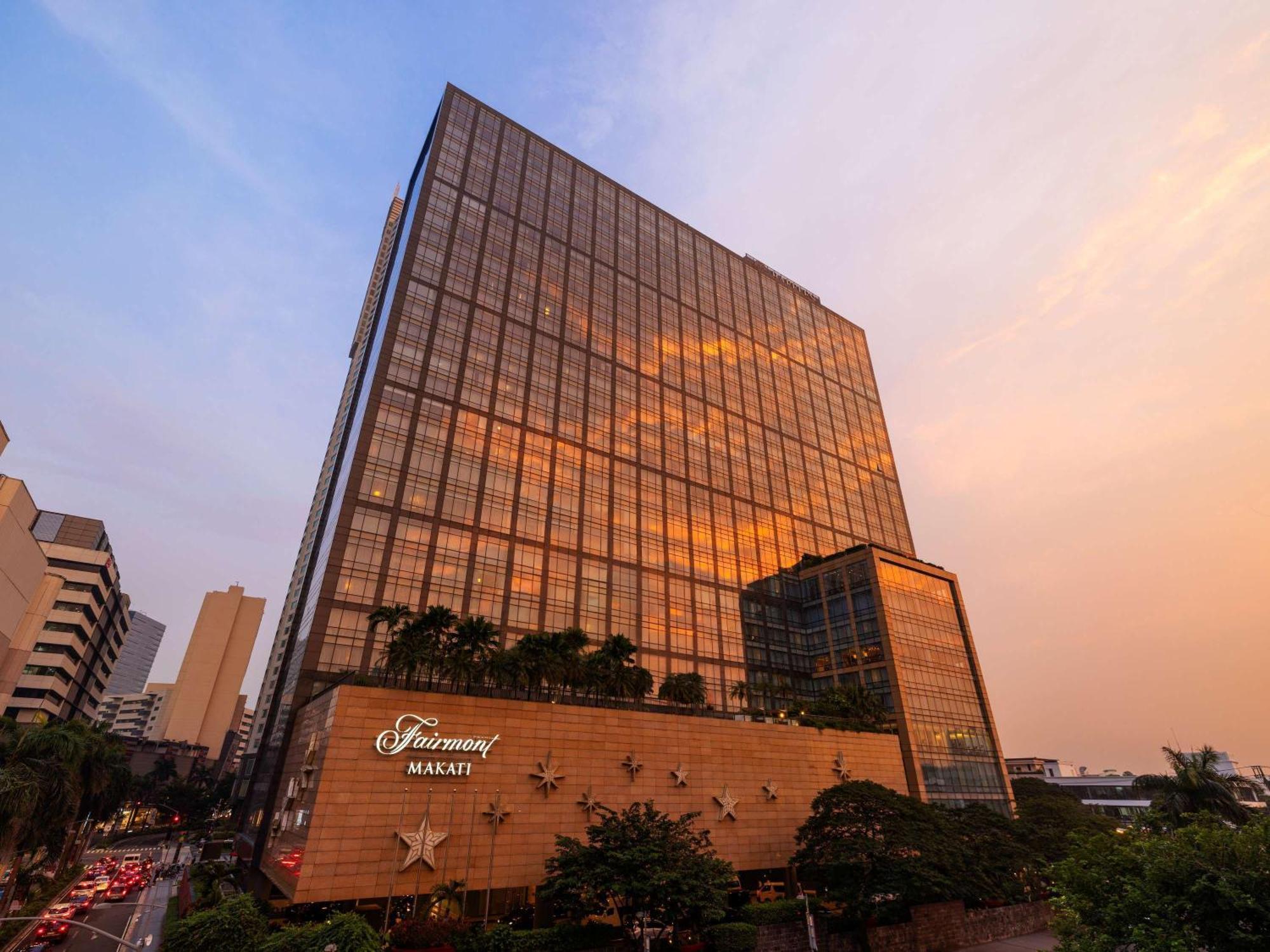 Fairmont Makati 5* Makati City