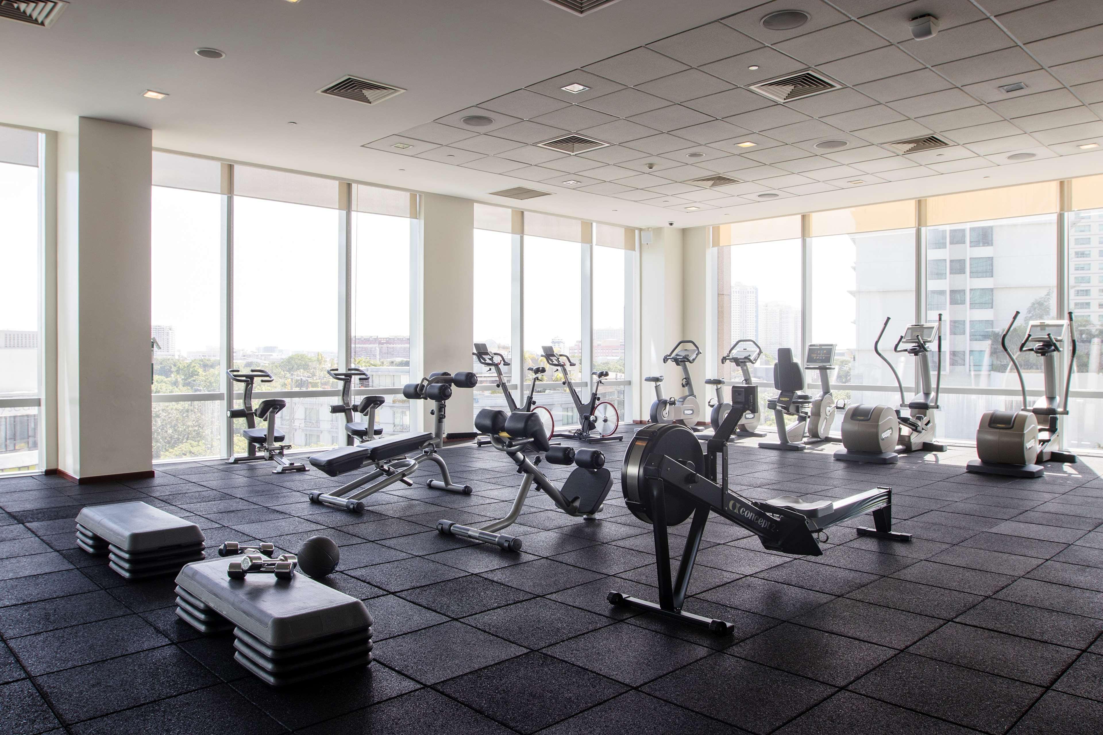 Fairmont Makati 5* Makati City